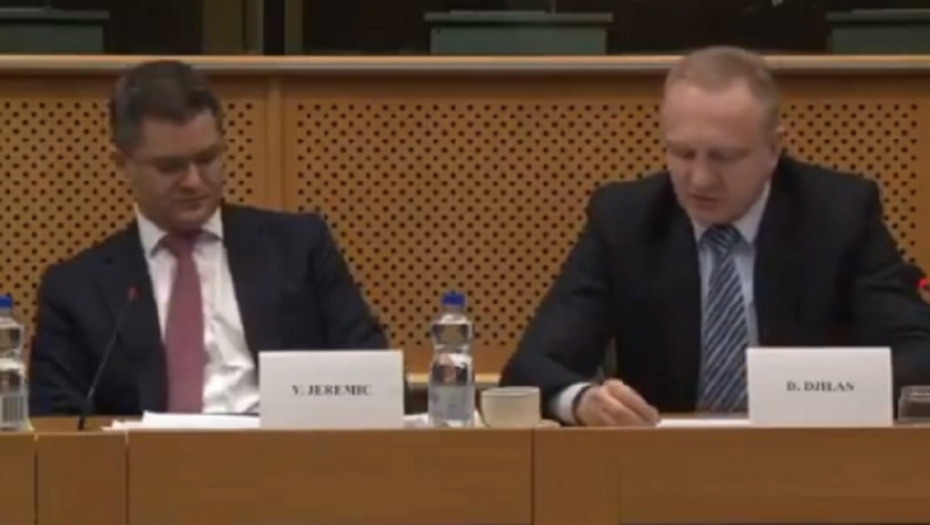 Vuk Jeremić, Dragan Đilas