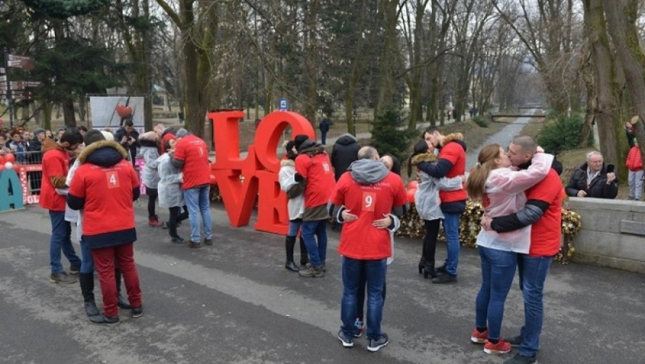 Festival "Poljubi me"