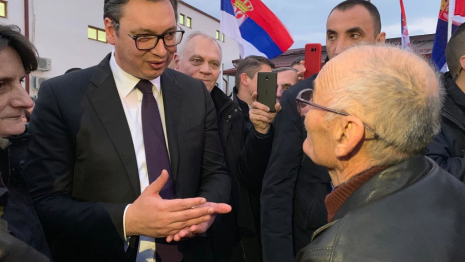 Aleksandar Vučić i deda Slavko