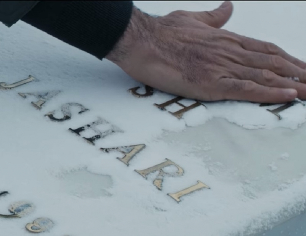 &Scaron;iptar plače na grobu Ja&scaron;arija