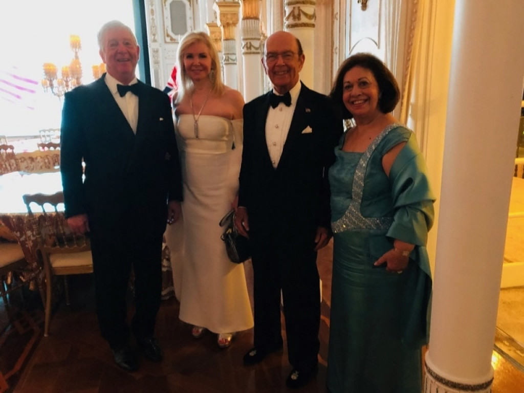 Karađorđevići sa Vilburom Rosom i njegovom suprugom Hilari Giri