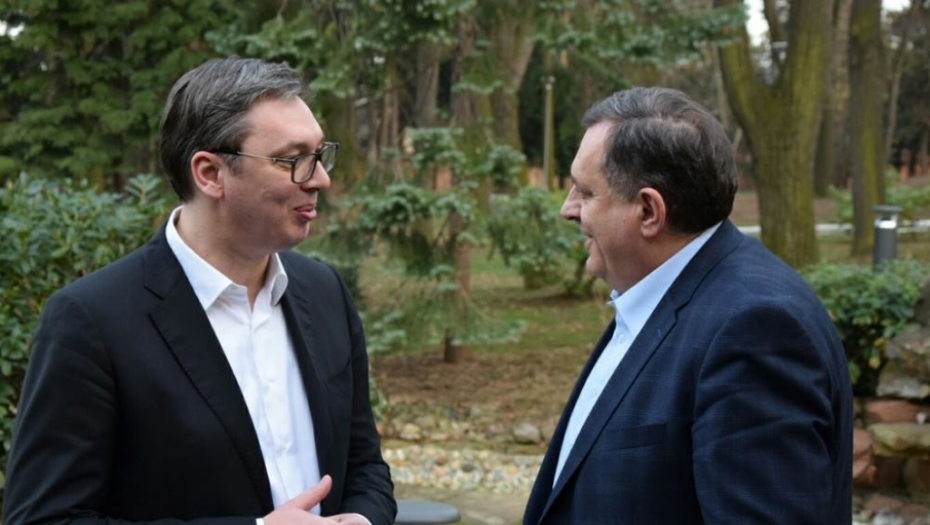 Aleksandar Vučić, Milorad Dodik