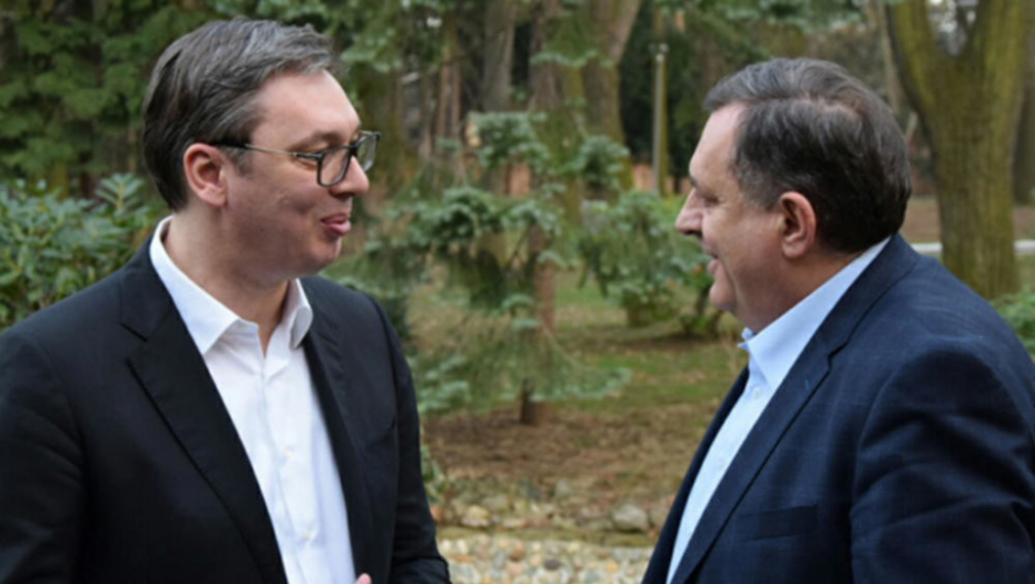 Aleksandar Vučić, Milorad Dodik