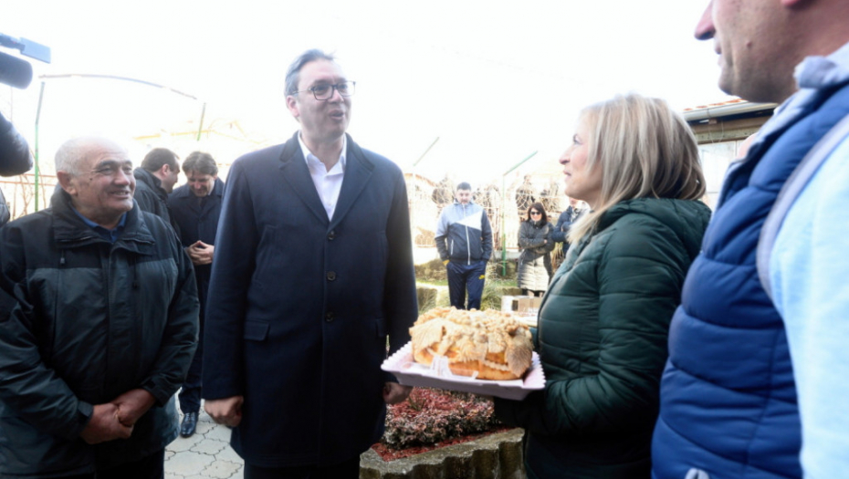 Vučić u poseti vinariji Ćosić u Vitkovu