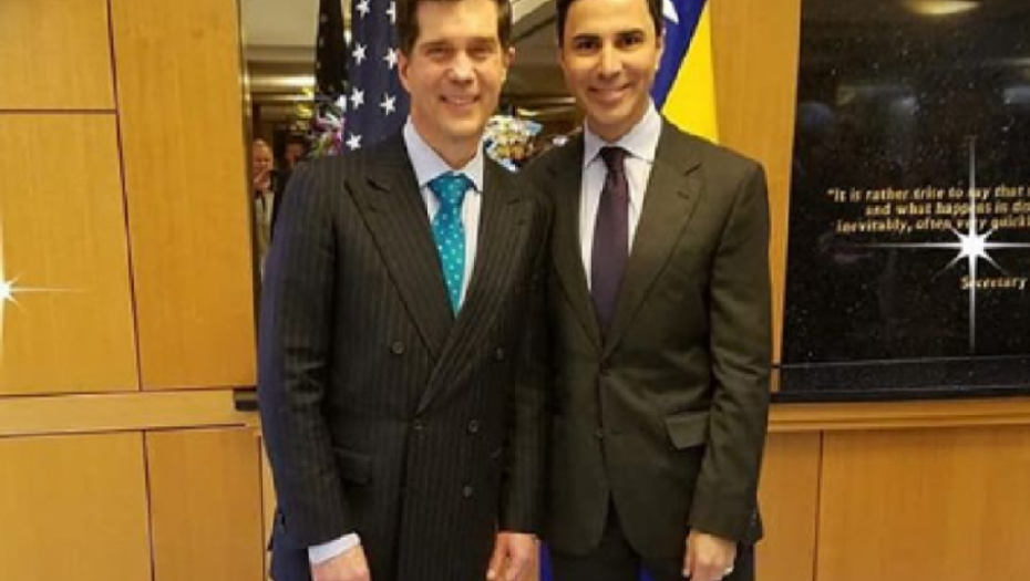 Američki ambasador u BIH sa dečkom