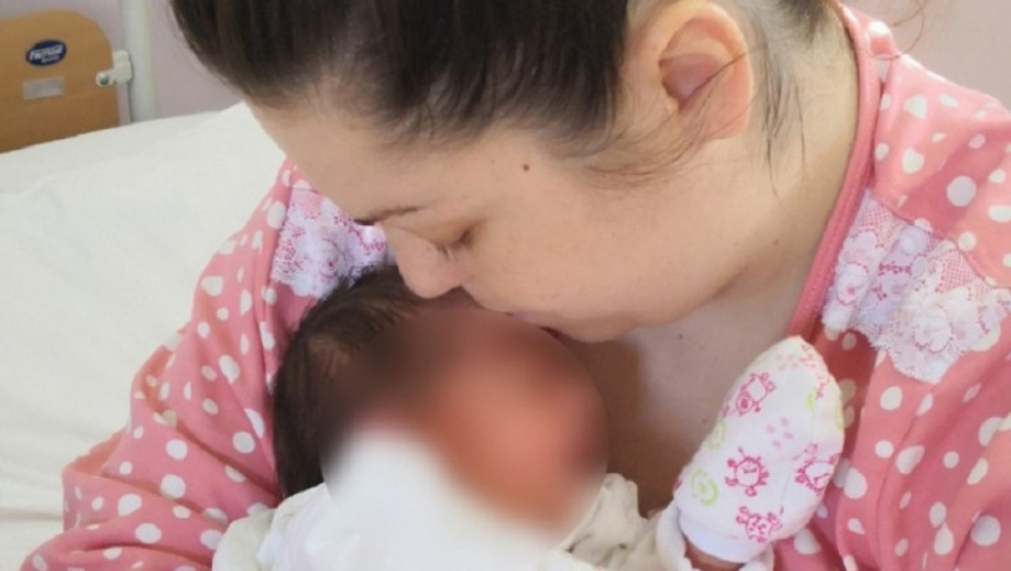 Policajac pomogao Sanji pri porođaju