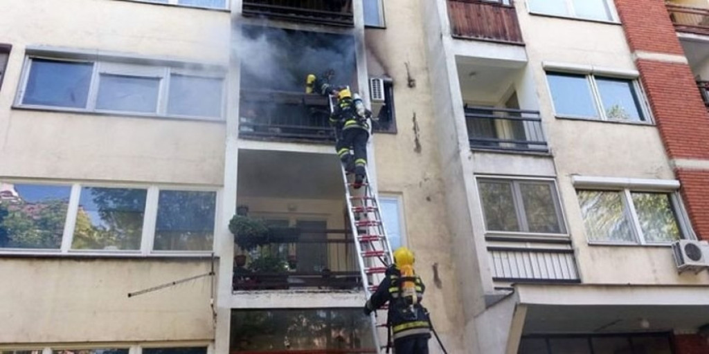 Mirjanin stan u plamenu