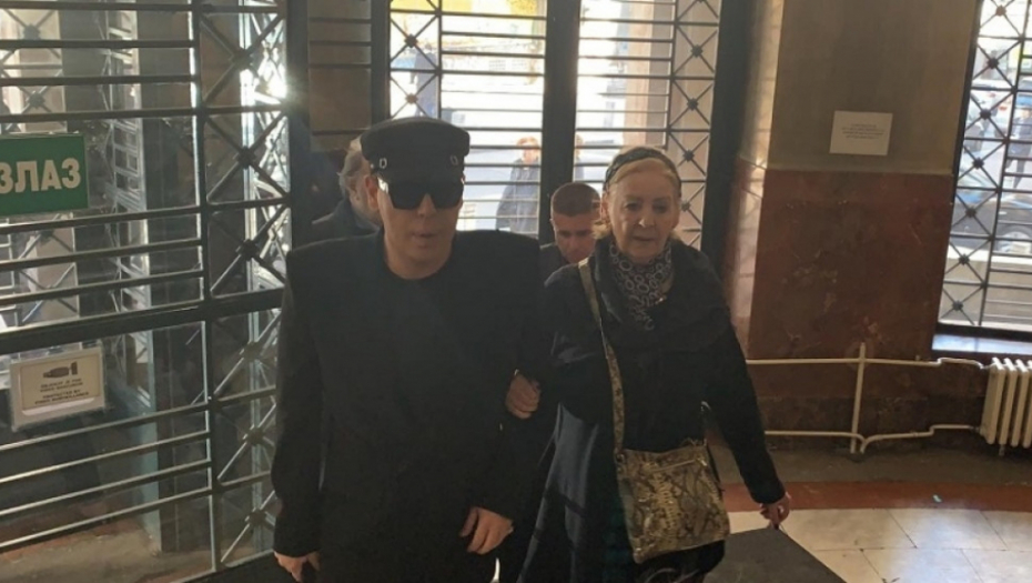 Lepa Lukić i Boki 13