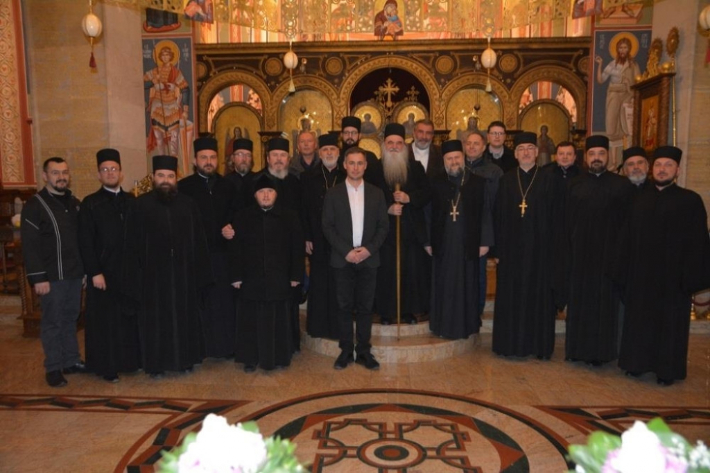 Miroslav Aleksić na sednici eparhijskog odbora