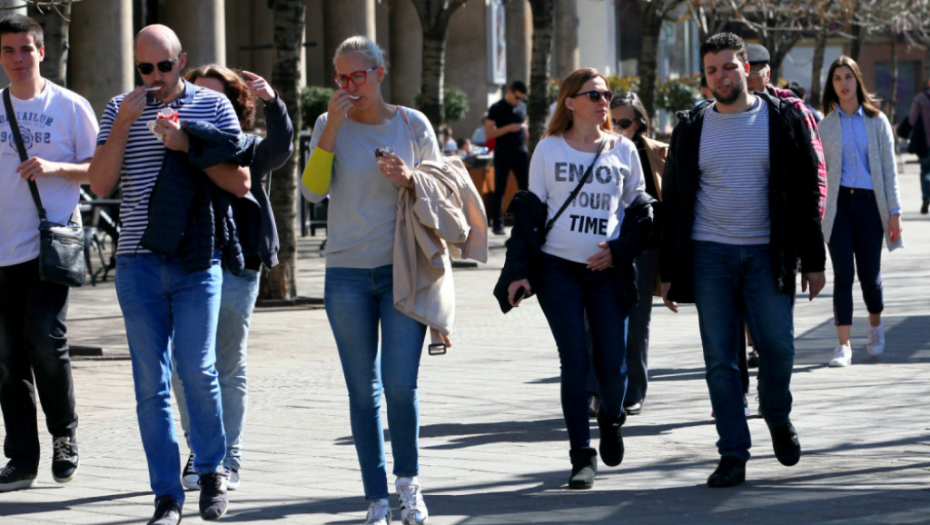 Vreme, sunčano, Knez Mihailova