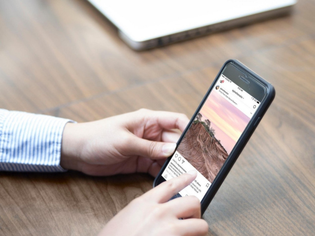 Insatgram, društvene mreže, profil, telefon,