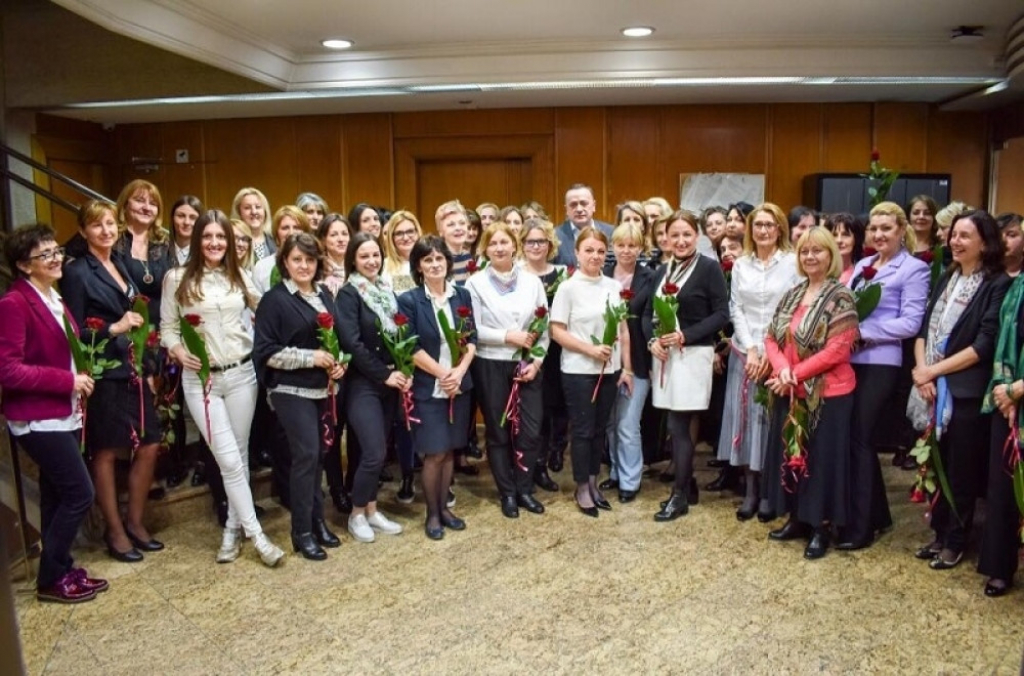Ministar Antić čestitao zaposlenim ženama Osmi mart