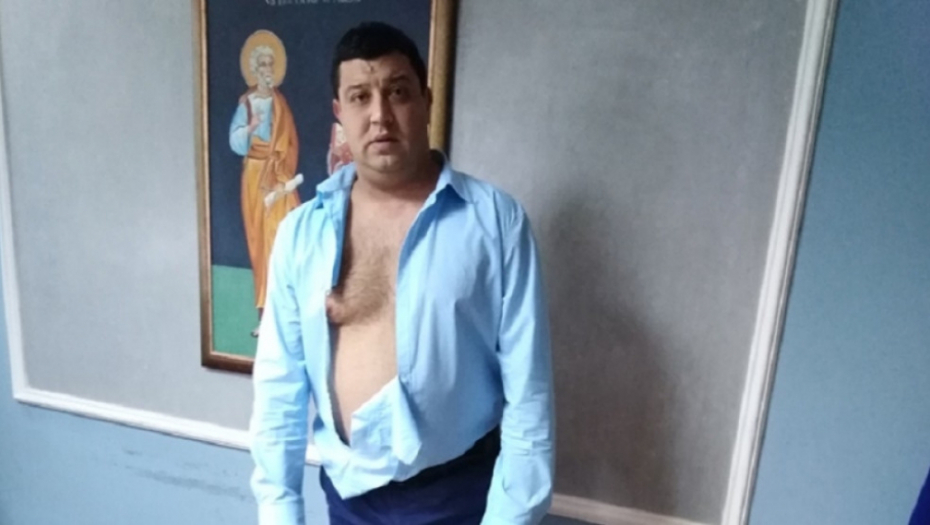 Napad na funkcionere