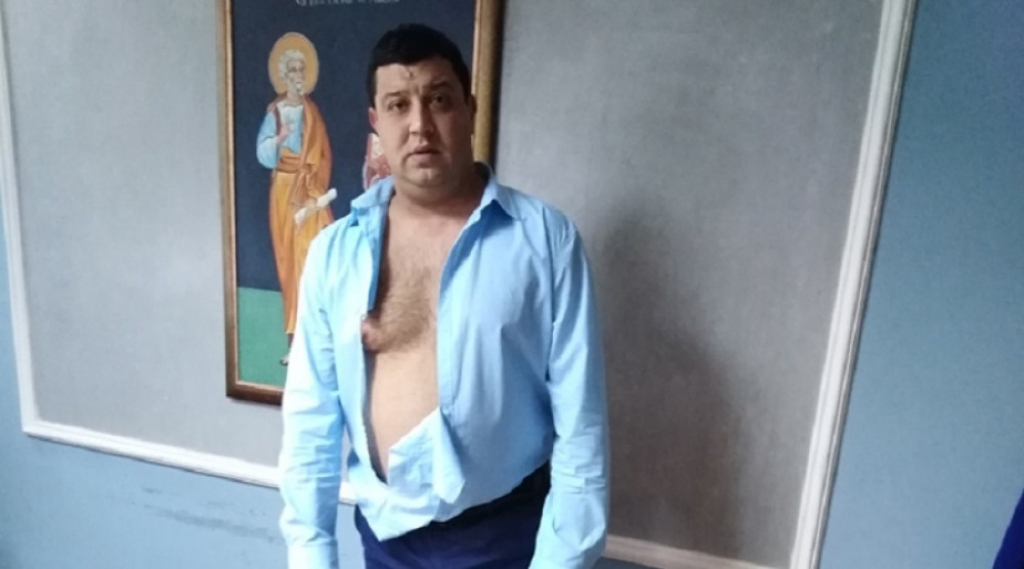 Napad na funkcionere