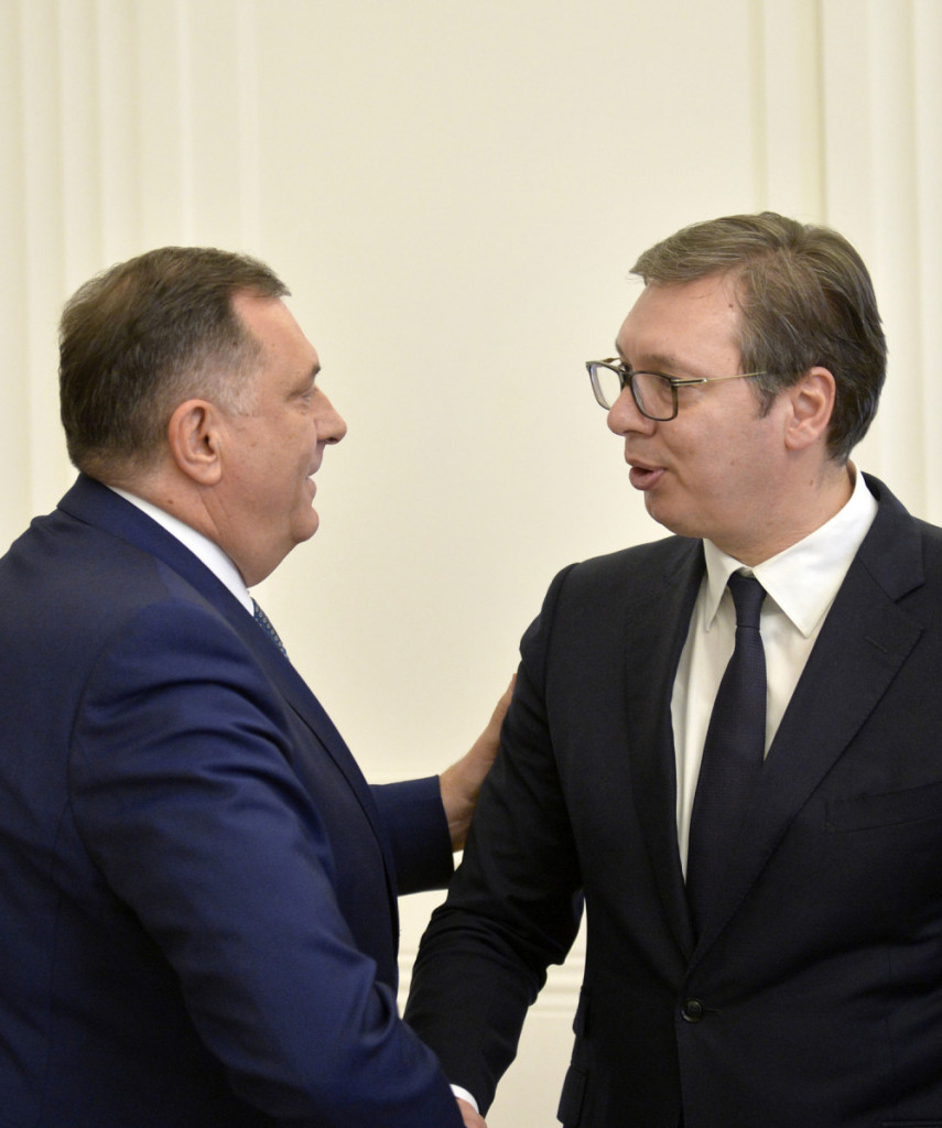 Aleksandar Vučić, Milorad Dodik