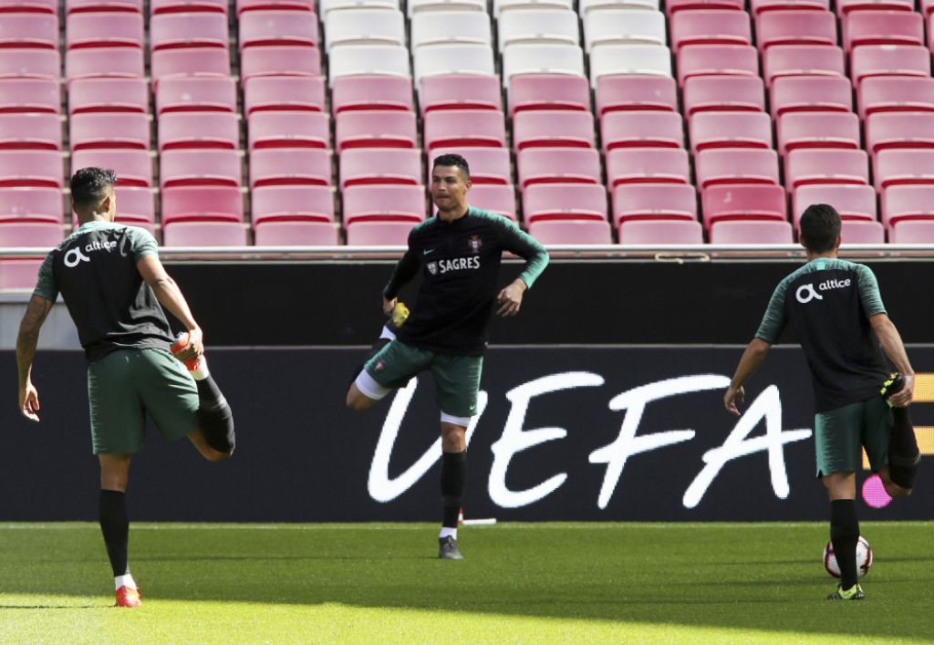 Reprezentativci Portugala na treningu