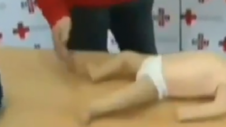 Da li me čujete, bebo