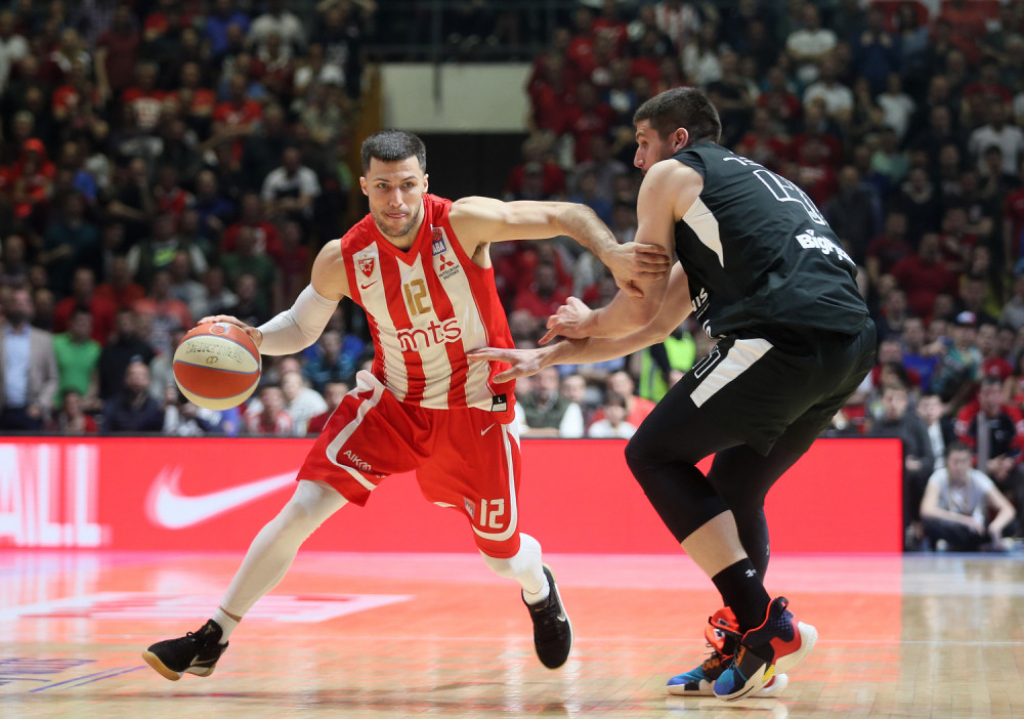 Bili Beron na derbiju Crvena zvezda - Partizan