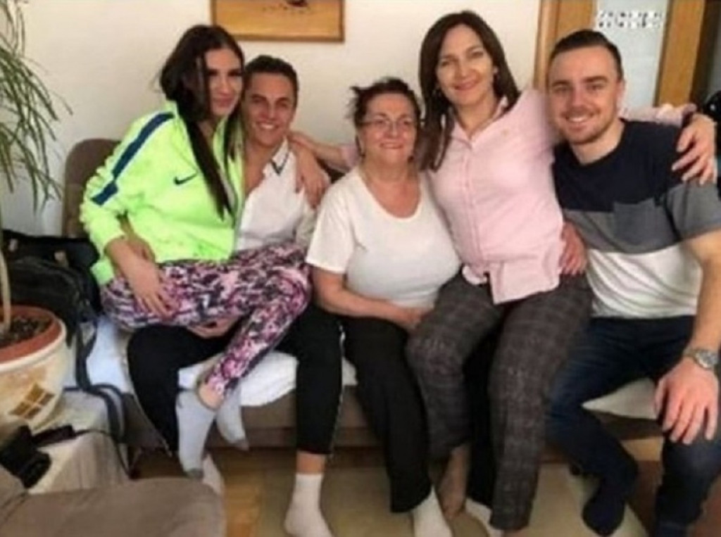 Elvin Kadrić, Izabela Aljoski