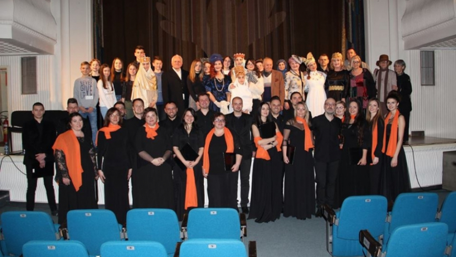 Moćne žene ljubavlju zbore