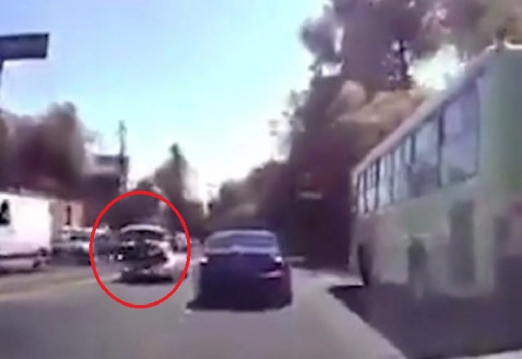 Iskočio iz gepeka, ruke su mu bile vezane