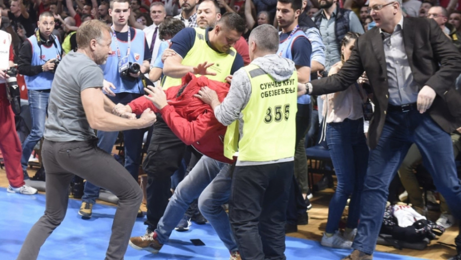 Incident na derbiju Crvena zvezda - Partizan, Milan Kalinić