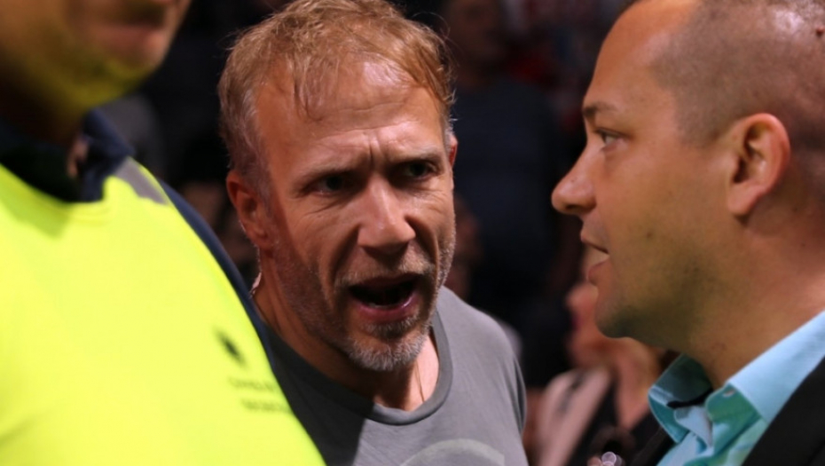 Incident na derbiju Crvena zvezda - Partizan, Milan Kalinić