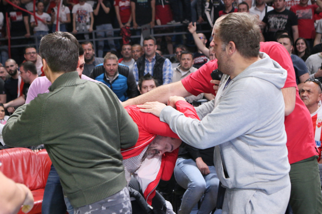 Incident na derbiju Crvena zvezda - Partizan, Milan Kalinić