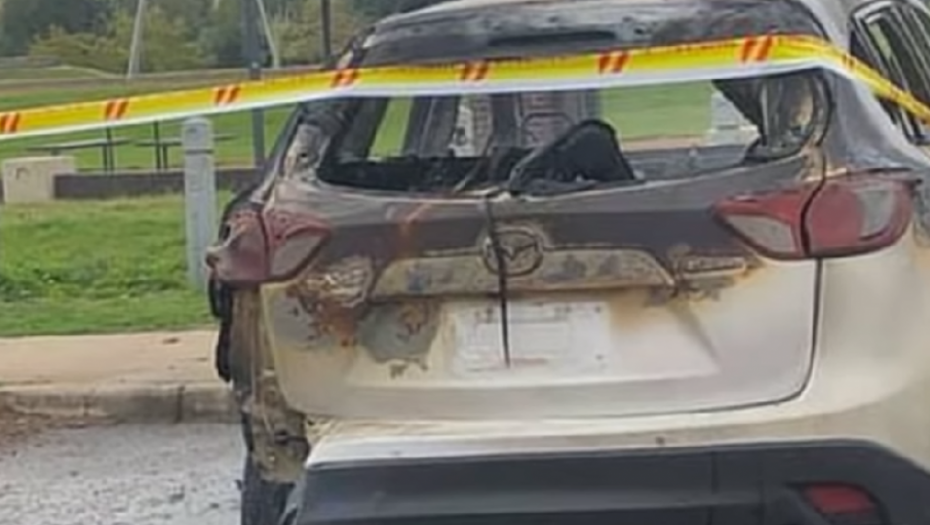 auto u plamenu