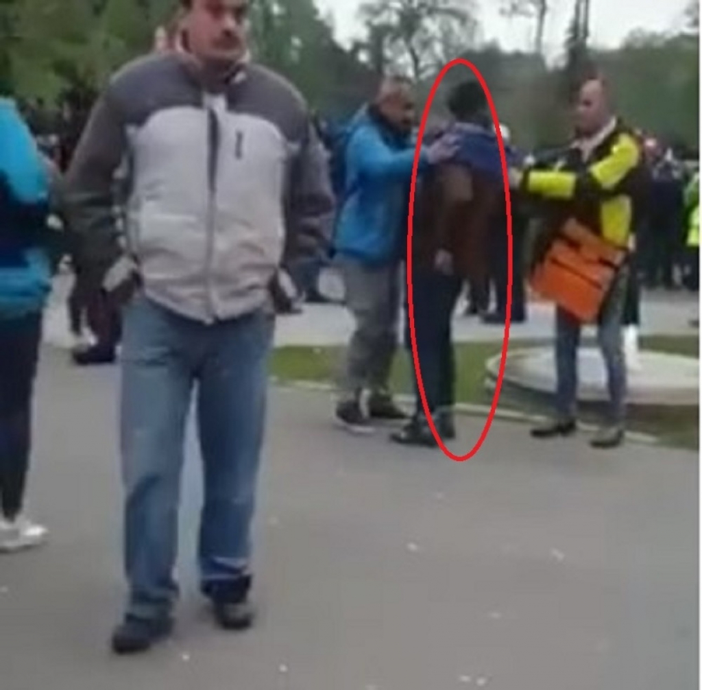 Pijani demonstranti podržavaju Boška i Đilasa