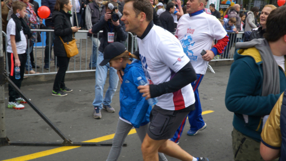 Siniša Mali sa decom