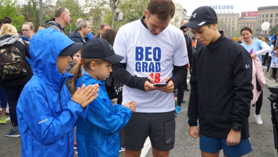 Siniša Mali sa decom