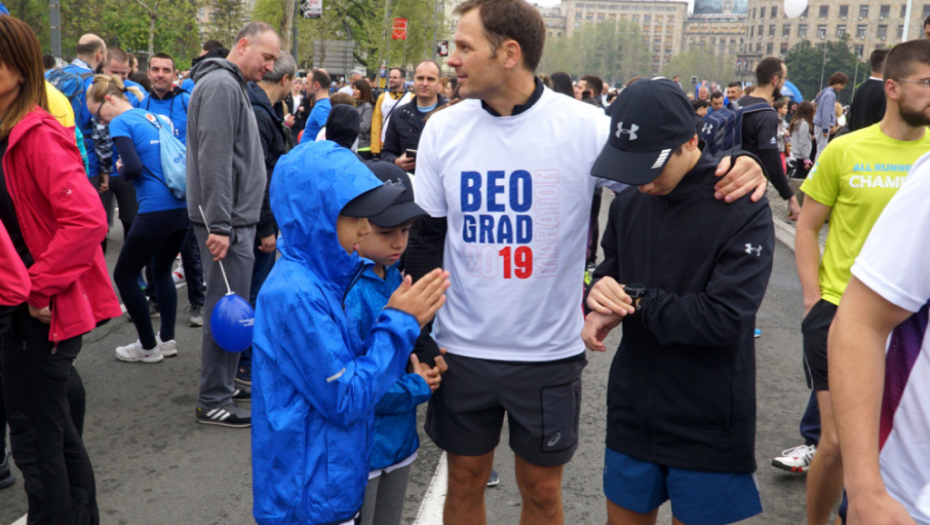 Siniša Mali sa decom