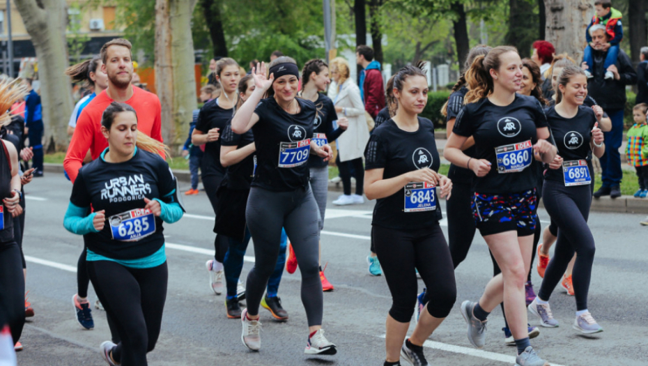 &quot;Adidas Runners Belgrade&quot; tim na Beogradskom maratonu