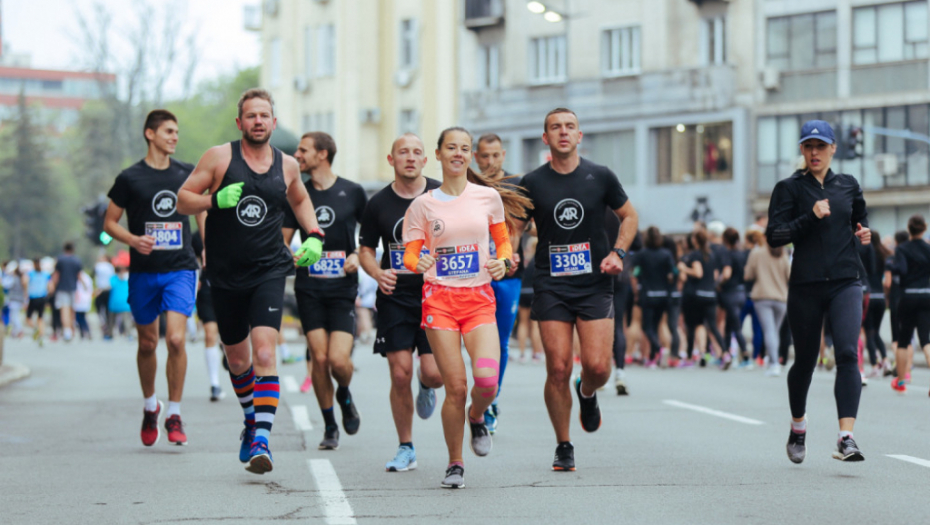 &quot;Adidas Runners Belgrade&quot; tim na Beogradskom maratonu