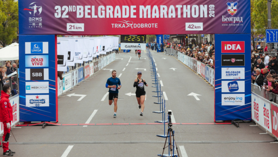 &quot;Adidas Runners Belgrade&quot; tim na Beogradskom maratonu