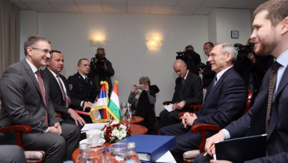 Zajednička sednica srpske i mađarske vlade