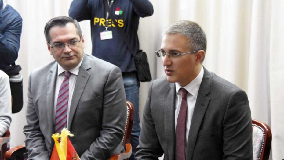 Nebojša Stefanović, Pinter