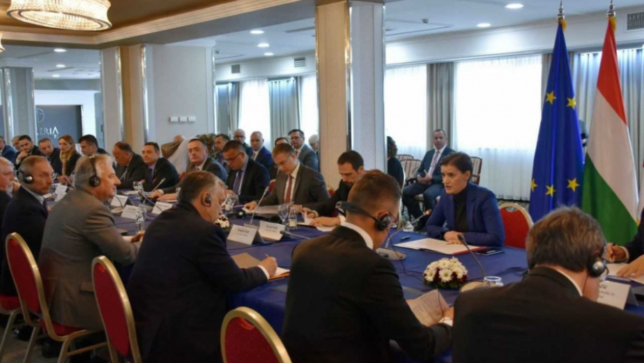 Nebojša Stefanović, Pinter