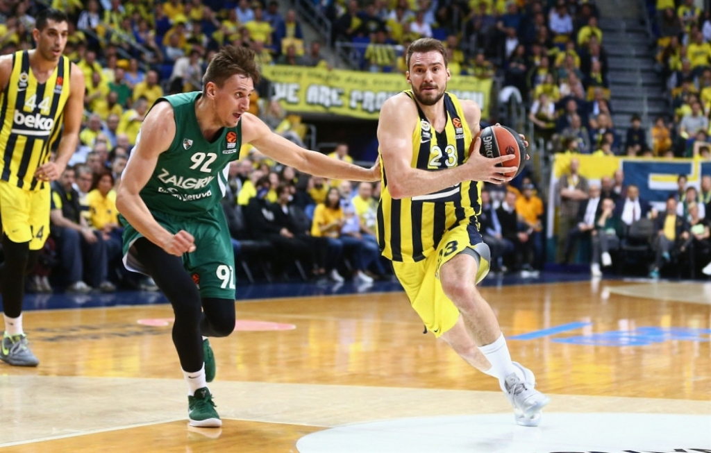 Marko Gudurić iz Fenerbahćea u meču sa Žalgirisom