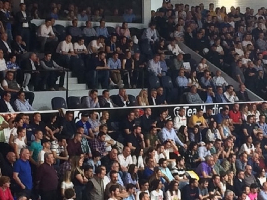 Milo Đukanović i Dragan Bokan na utakmici u 