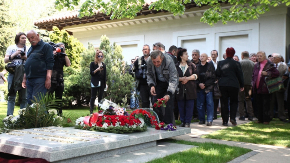 Sahrana, Mira Marković