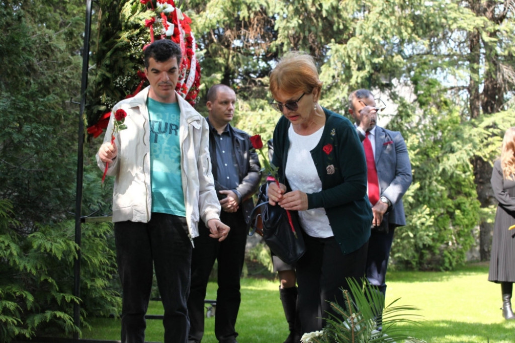 Sahrana, Mira Marković