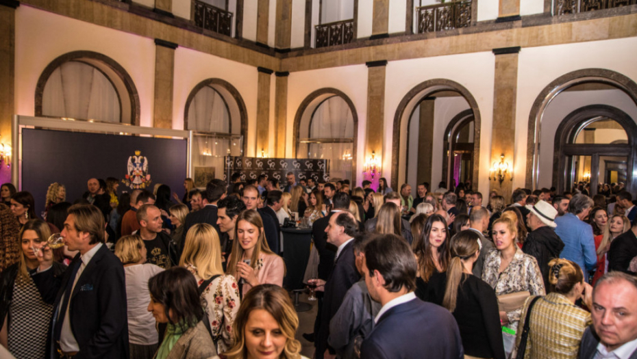 Suzana Perić, revija