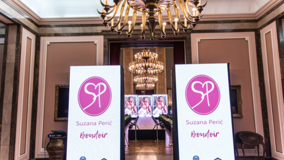 Suzana Perić, revija