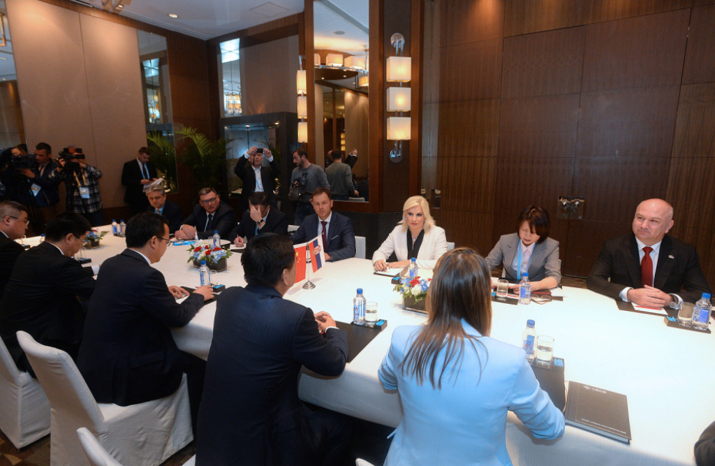 Srpska delegacija u Kini