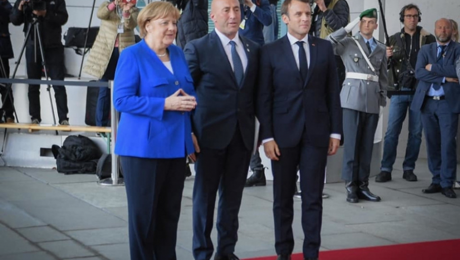 Ramuš Haradinaj i Emanuel Makron