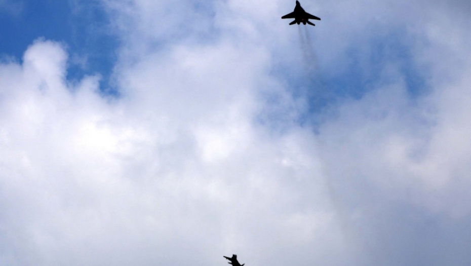 MiG-29, RV i PVO, nebo, čuvanje, aerodrom batajnica