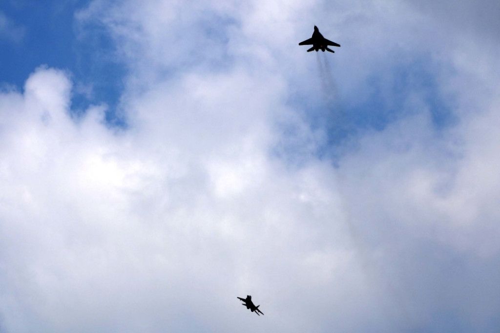 MiG-29, RV i PVO, nebo, čuvanje, aerodrom batajnica
