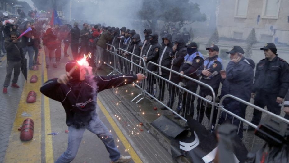 Albanija, protesti